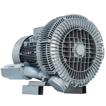 Воздуходувка двухступенчатая IRV-X004-063 (900 м³/ч, 7,5 кВт)