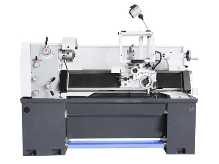 Токарный станок IRE-X003-011, длина изделия до 500 мм