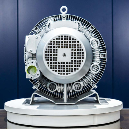 Воздуходувка двухступенчатая IRV-X004-029 (230 м³/ч, 3 кВт)