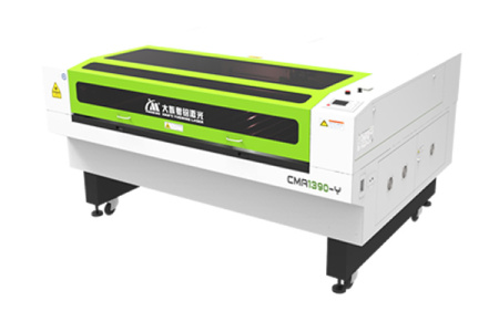 1600 x 1000 Станок для вырезки шаблонов из текстиля CMA1610-Y