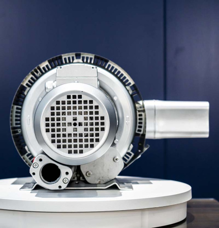 Воздуходувка двухступенчатая IRV-X004-019 (150 м³/ч, 1,6 кВт)