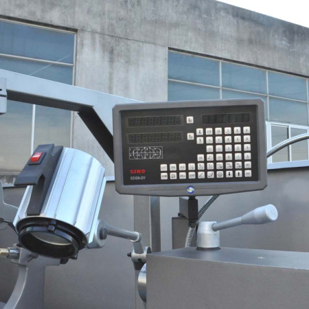 Токарный станок IRE-X003-115, длина изделия до 1500 мм