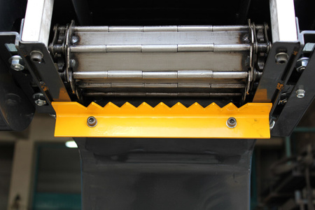 Гусеничный скребковый конвейер с кассетным фильтром. Серия IVT-A-B004