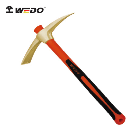 Кирка двухконечная со стеклопластиковой рукояткой искробезопасная AL194-1004