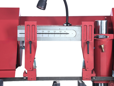 Полуавтоматический двухстоечный ленточнопильный станок по металлу GB4232A-1674