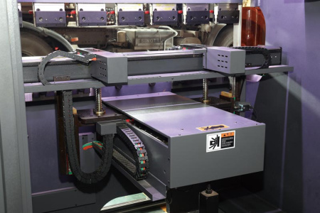 NG-3512 Листогибочный пресс с сервоприводом по доступным ценам в нашем каталоге. 