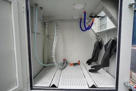Пескоструйная камера влажной очистки с системой рециркуляции воды, две станции DS-16-2WCLD