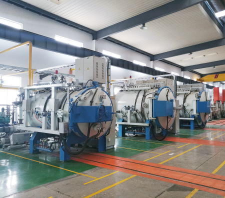 Печь вакуумная VCQ - 446 для закалки в газовой среде