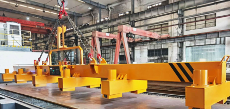 DM1 S12-350/240 Магнитная траверса для листового металла Грузоподъемность 24000 кг